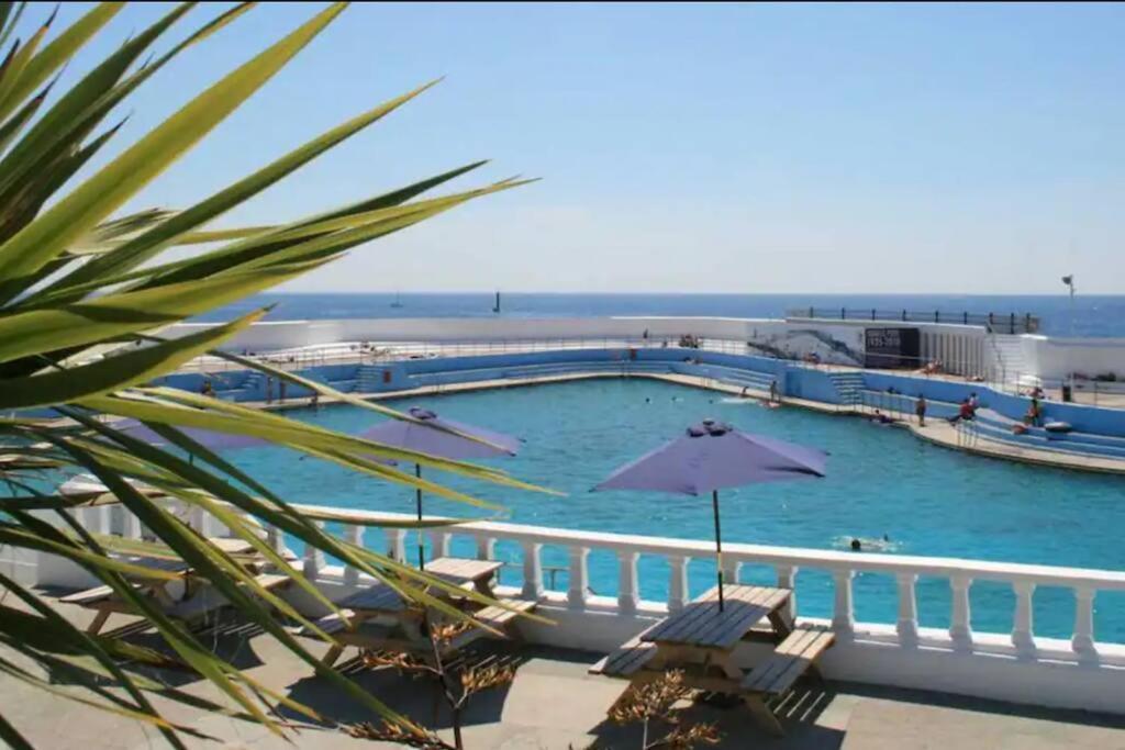 Bright 2 Bedroom Apartment Near Seafront Central Hikkaduwa Dış mekan fotoğraf